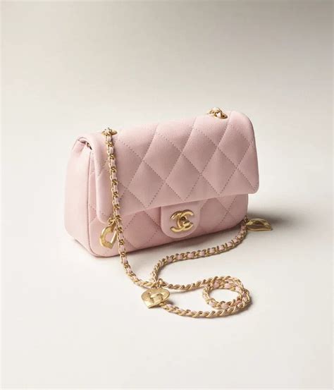 chanel mini flap patent pink